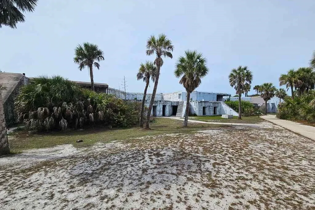 Guests walking the beach on Egmont Key during a guided tour
