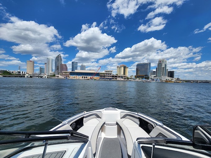 Custom boat tour in Tampa for special events with guests celebrating on deck