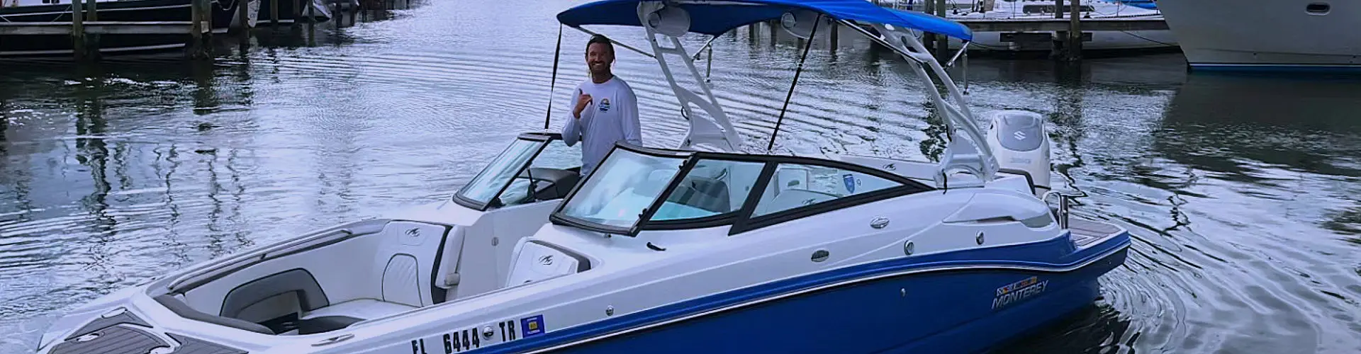 A Saint Petersburg gliding around Tampa Bay area.